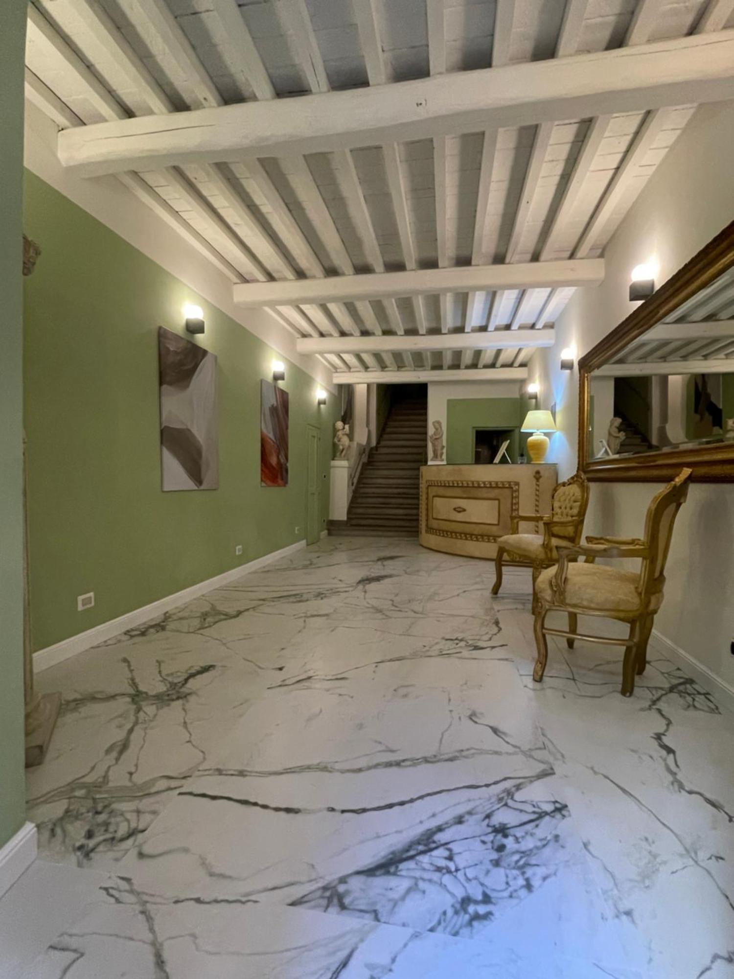 Antica Residenza Del Gallo Lucca Exterior photo