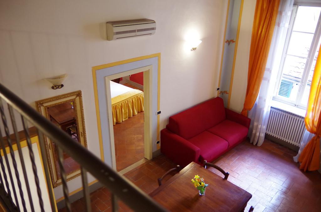 Antica Residenza Del Gallo Lucca Exterior photo